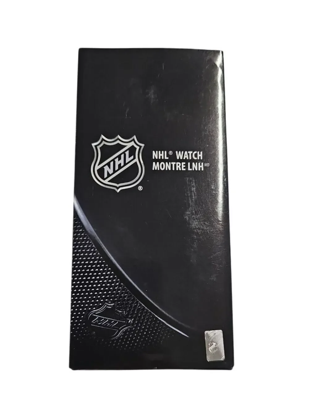 Chicago Blackhawks NHL Watch – Nylon Strap – Needs Battery – Box with Scuffs